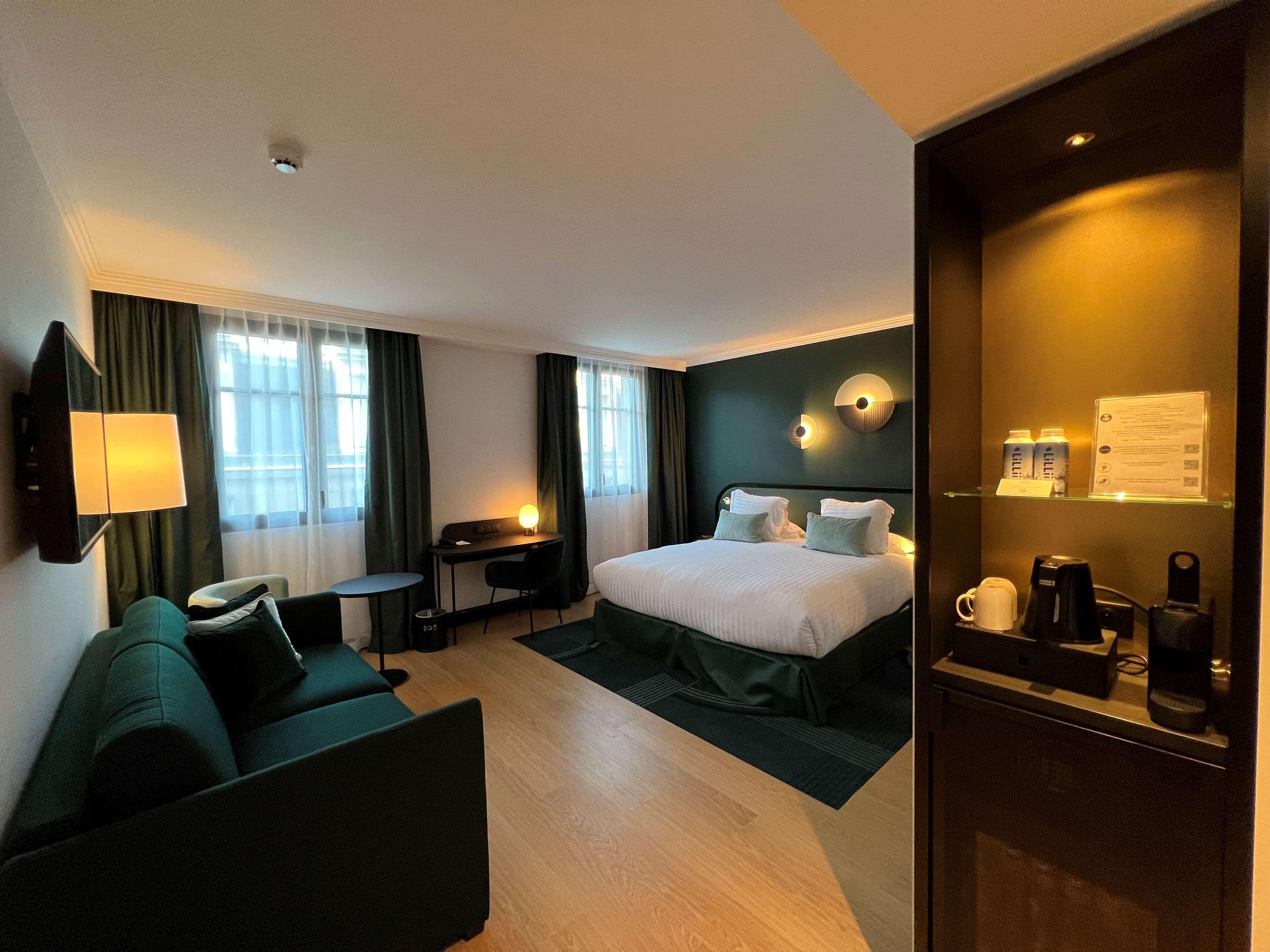 Deluxe Familienzimmer mit Kingsize-Bett und Schlafsofa