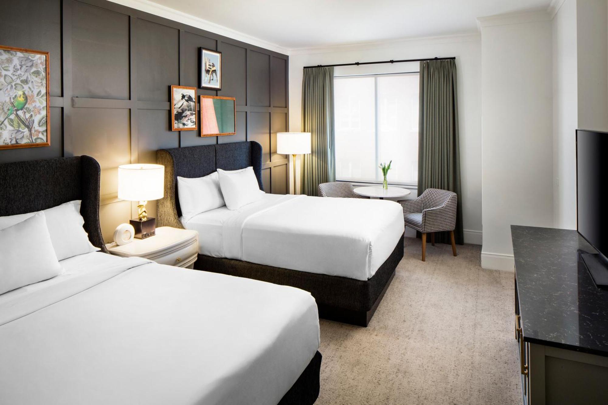 Queen Room Two Queen Beds Accessible Tub Disability Access