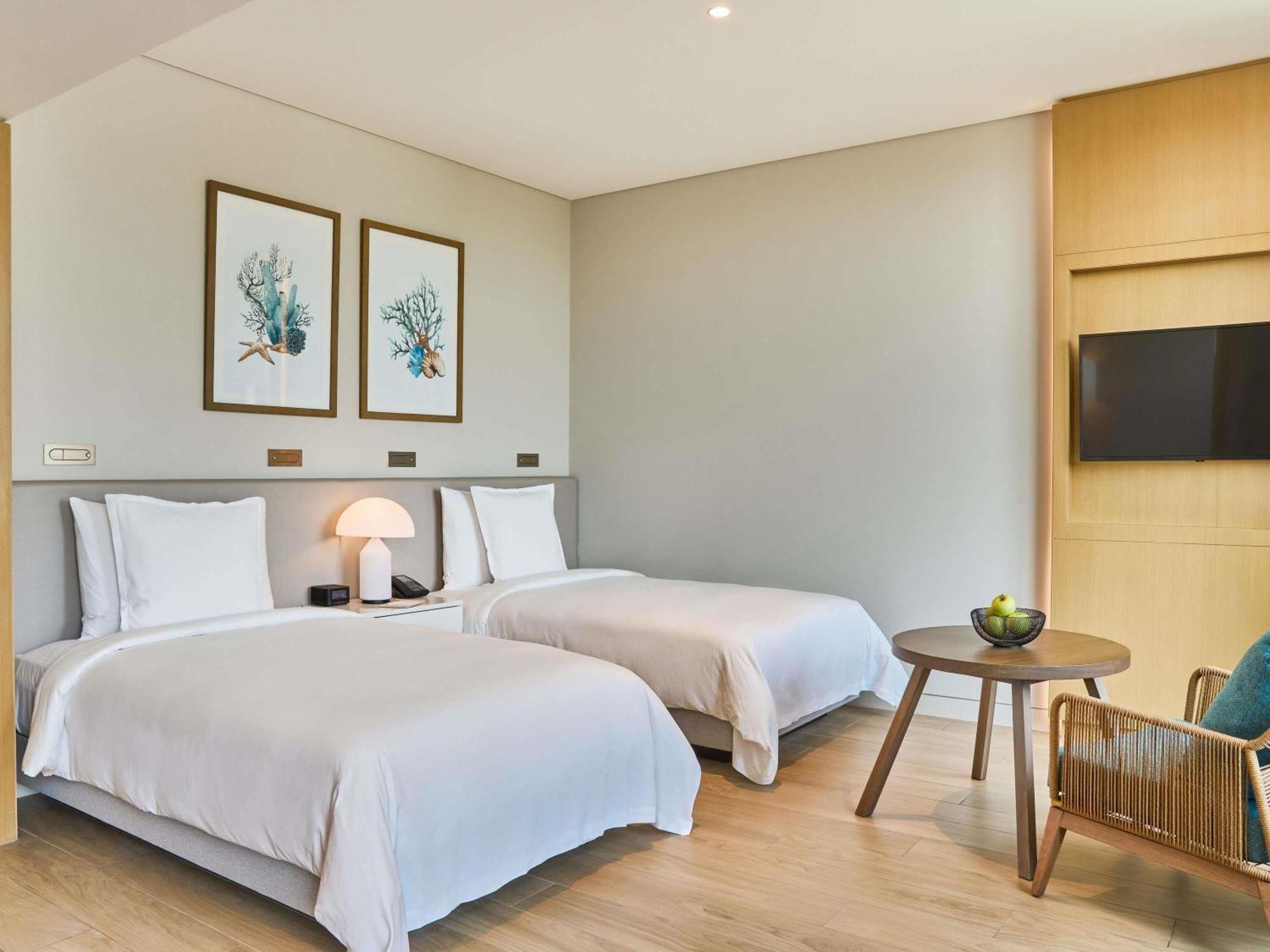 Junior Suite für 1 Person, mit eigener Terrasse – Meerseite