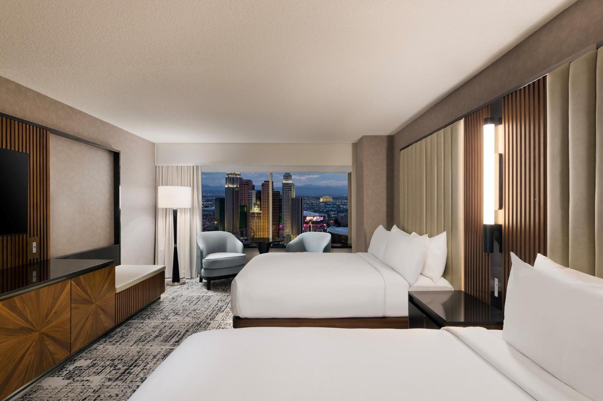 MGM Two Queen – Blick auf den Strip