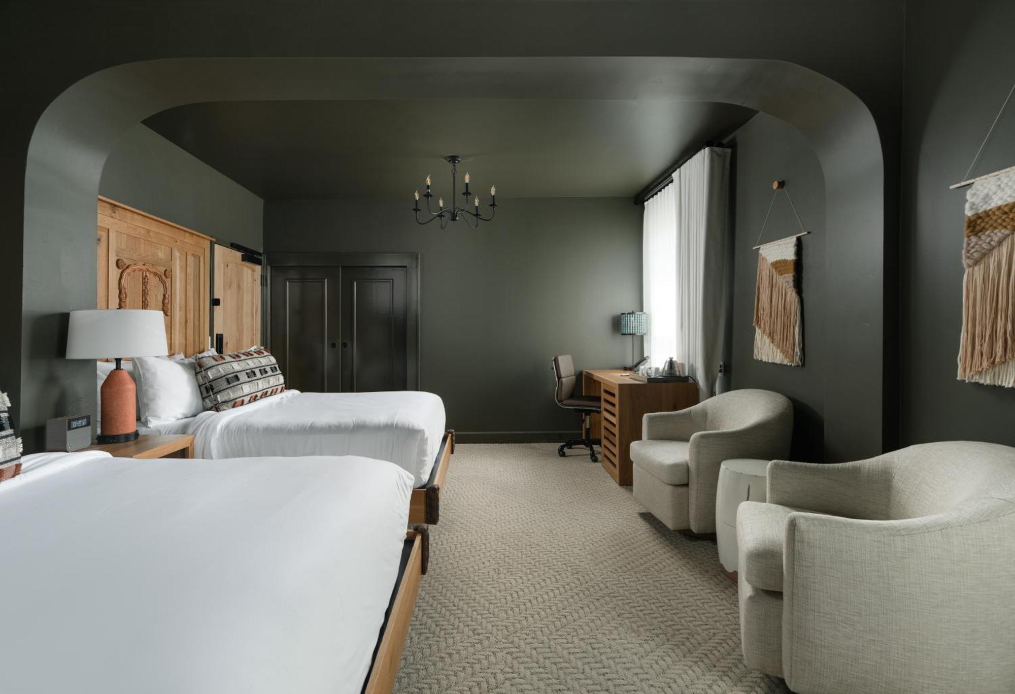 Queen Room Two Queen Beds
