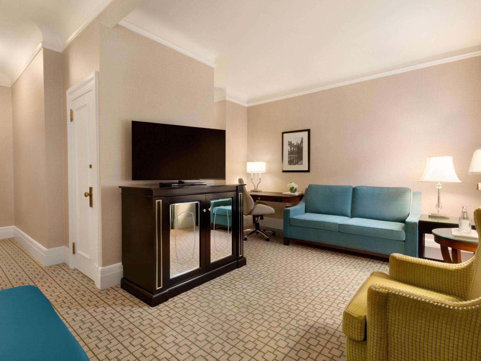 Deluxe Zimmer mit Kingsize-Bett