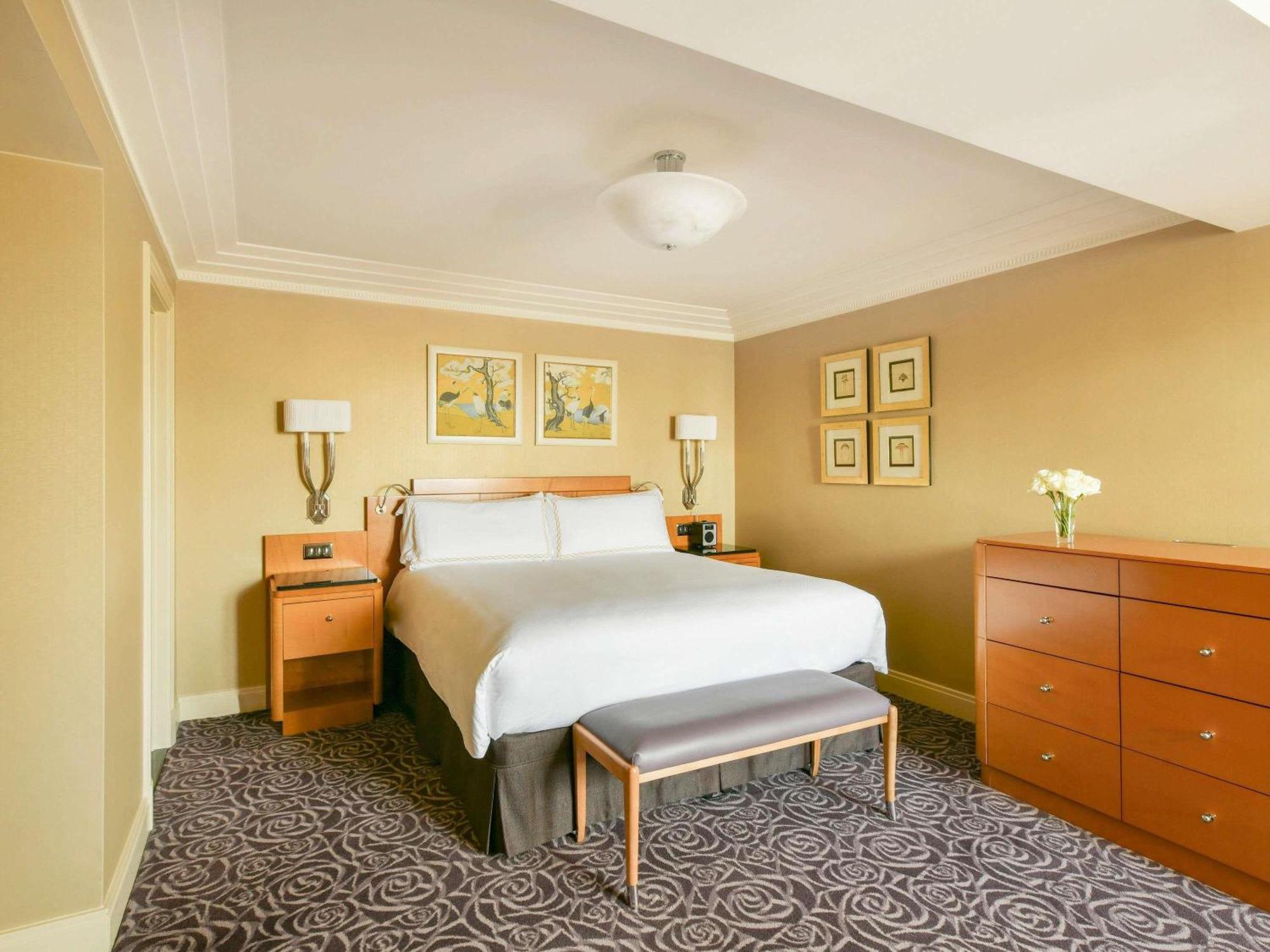 Suite mit 1 Schlafzimmer und eingeschränktem Flussblick