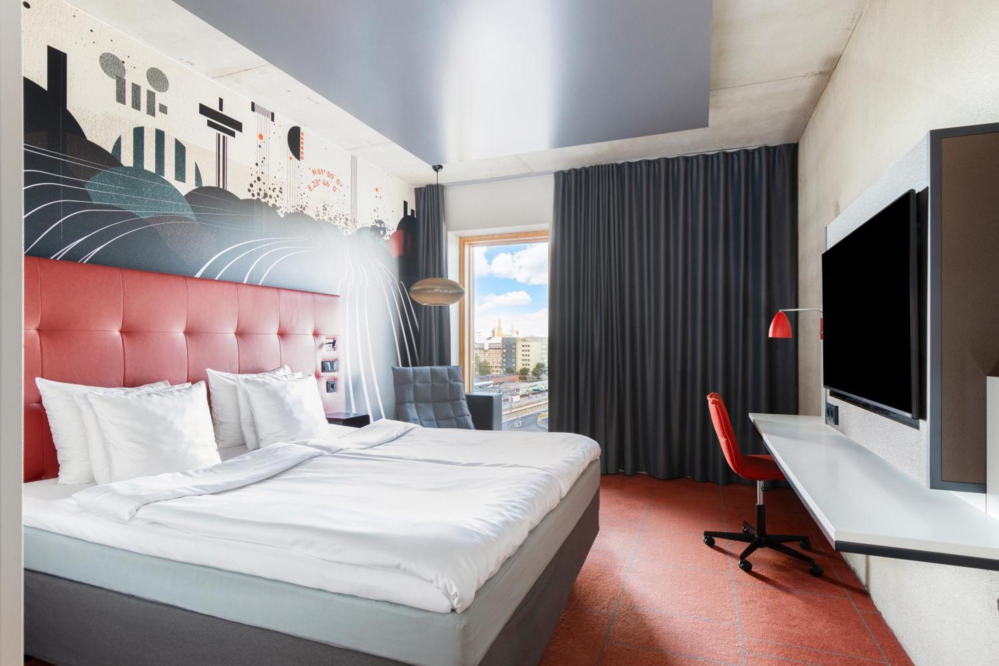 Standard Zimmer mit Kingsize-Bett