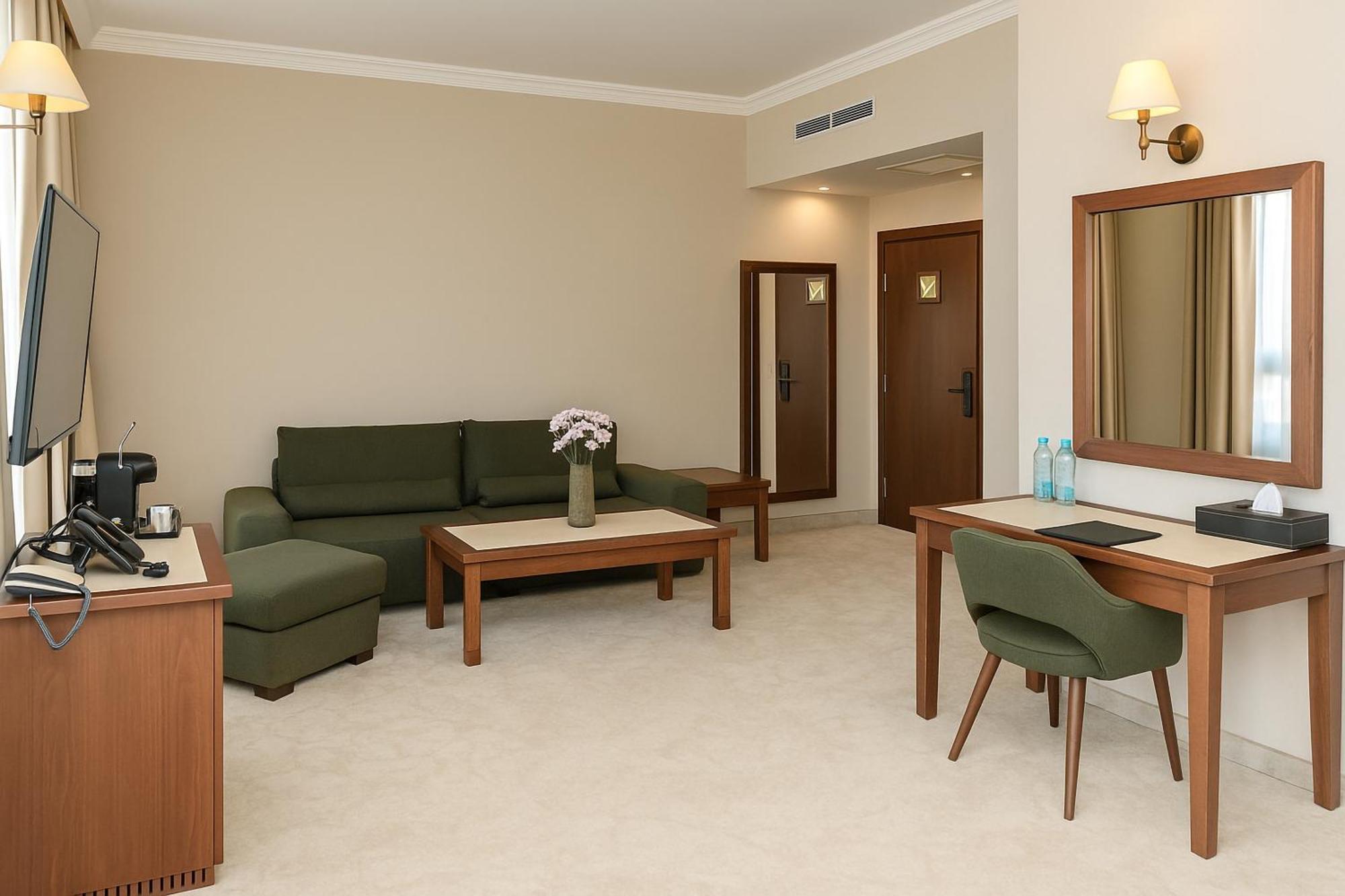 Modernized Deluxe Studio with Terrace (renovated)