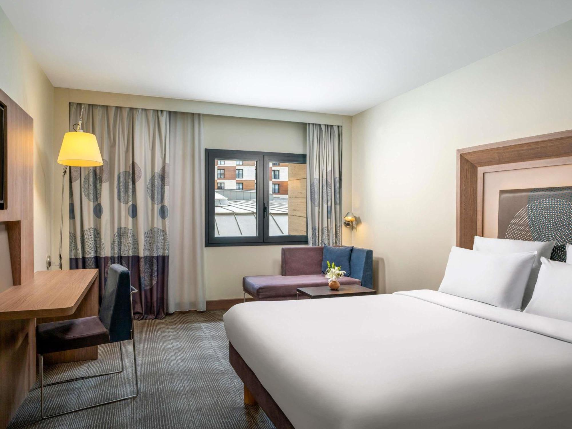 Superior Zimmer mit Queensize-Bett – barrierefrei