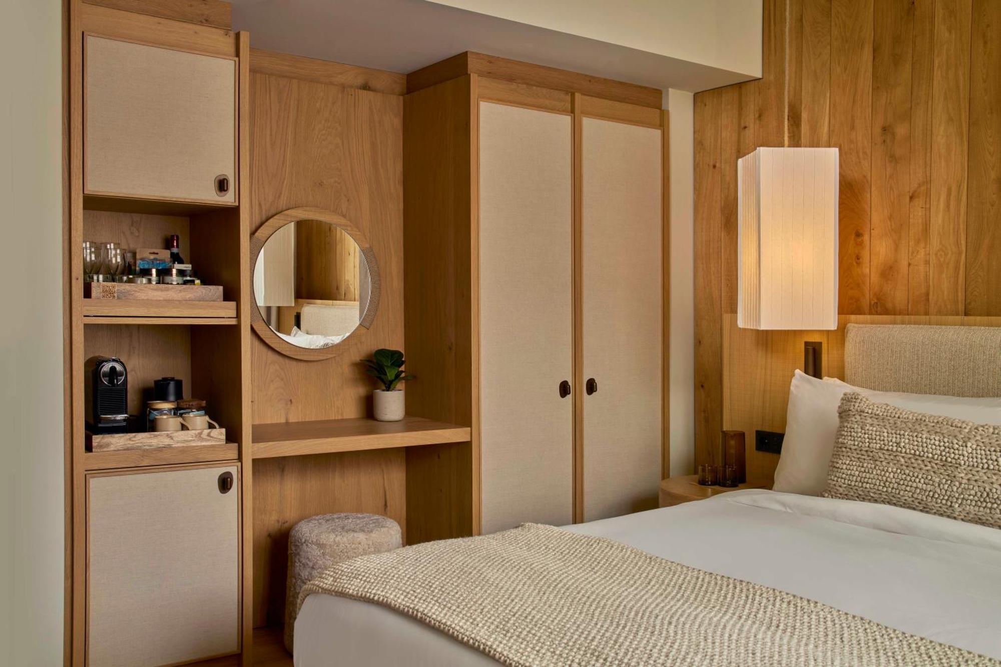 Superior Zimmer mit Kingsize-Bett