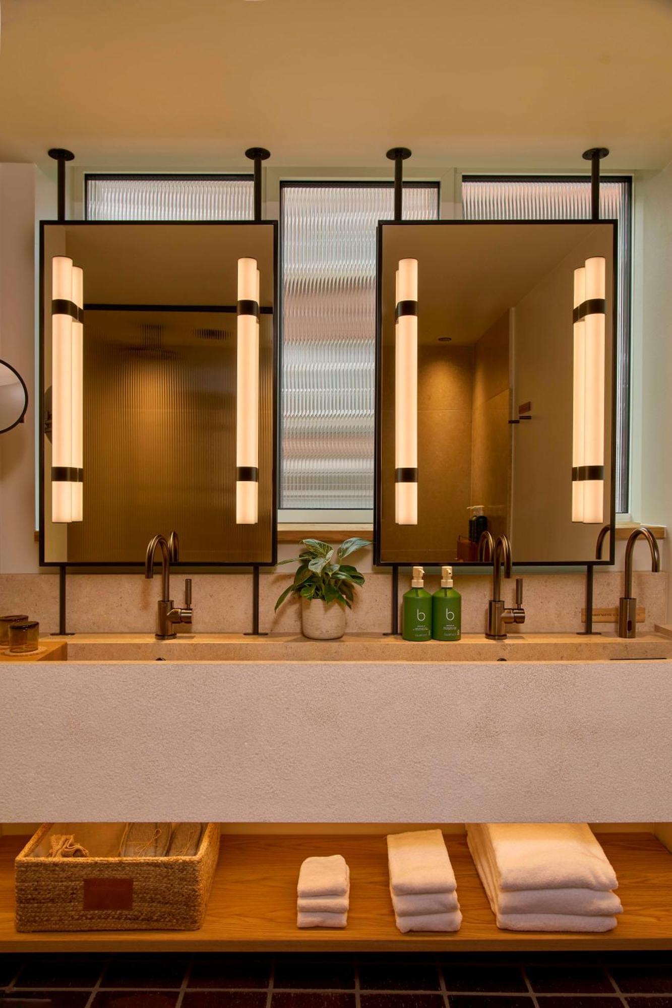 Hazel Terrace House – Suite mit Balkon