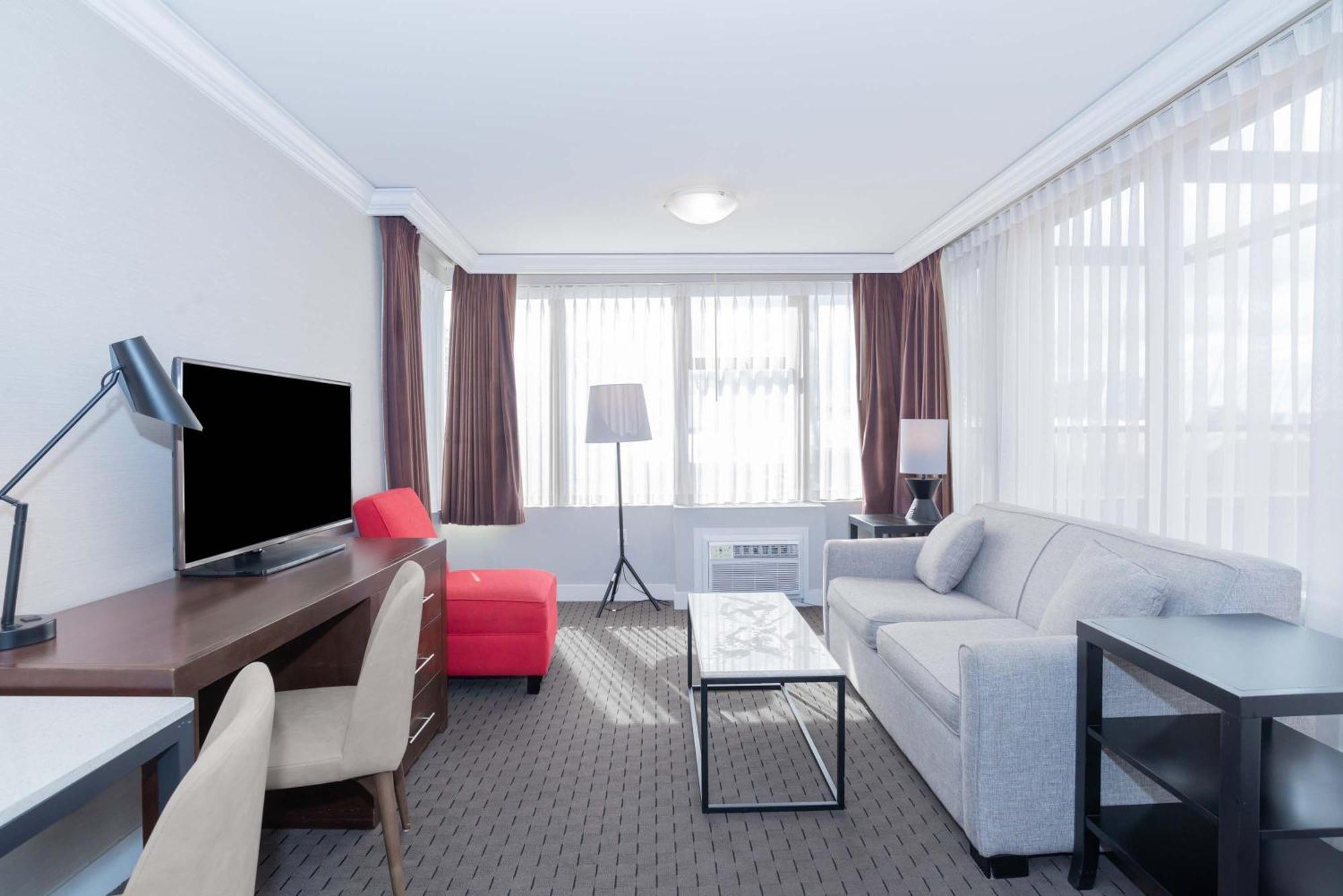 Standard Suite, 1 Kingsize-Bett, Kochnische, Südturm