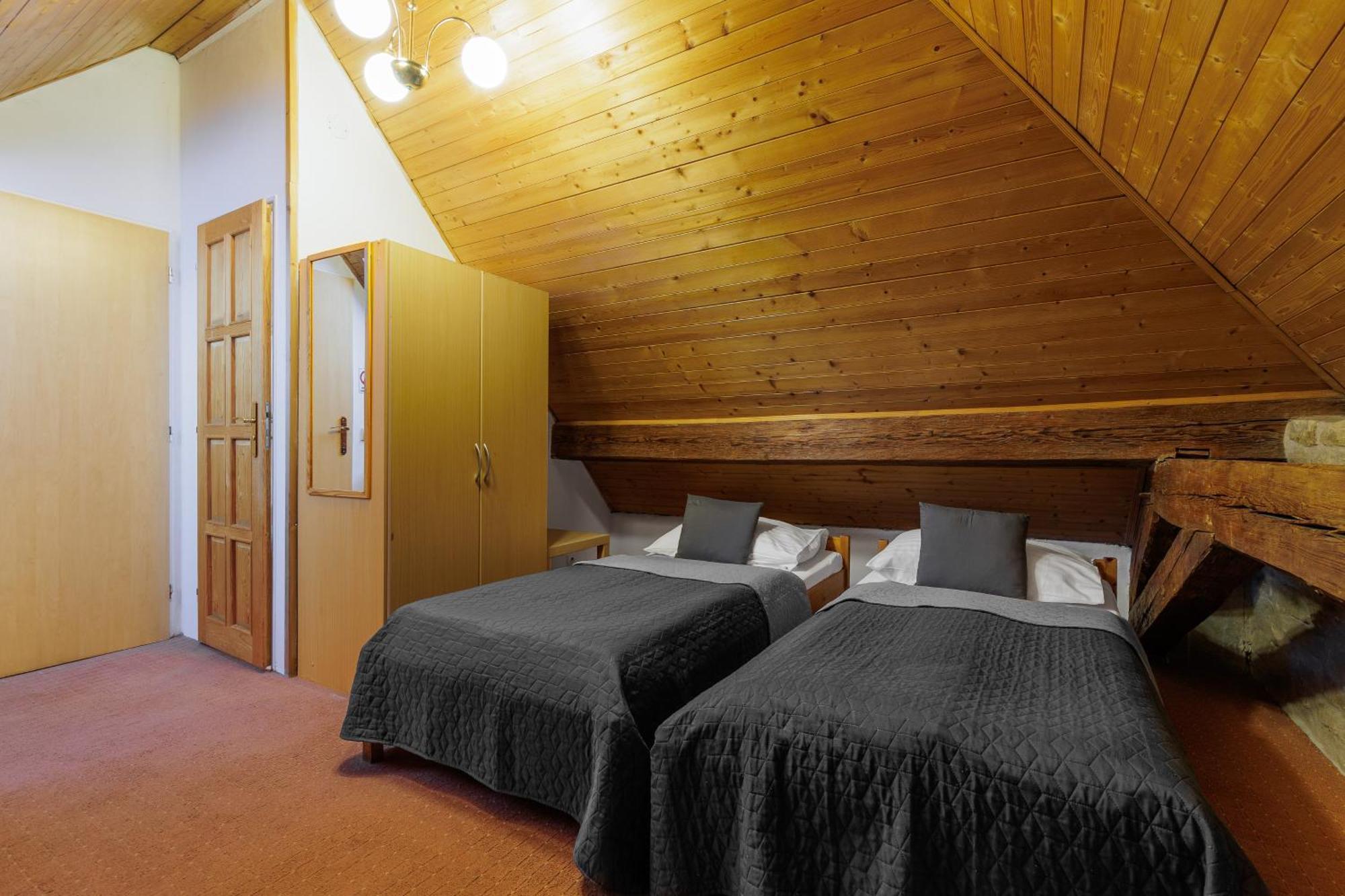Zweibettzimmer