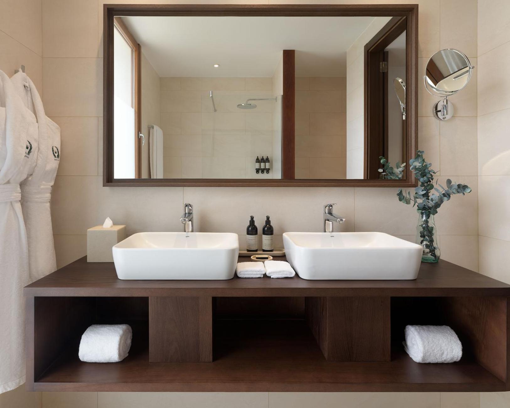 Grand Suite mit 1 Schlafzimmer und Meerblick (1 Erwachsener + 3 Kinder)