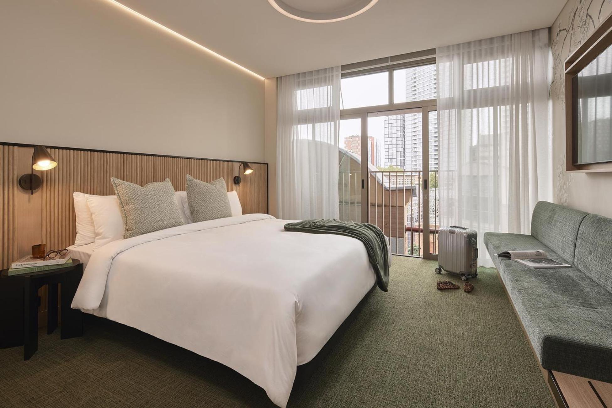 Deluxe Zimmer mit Kingsize-Bett