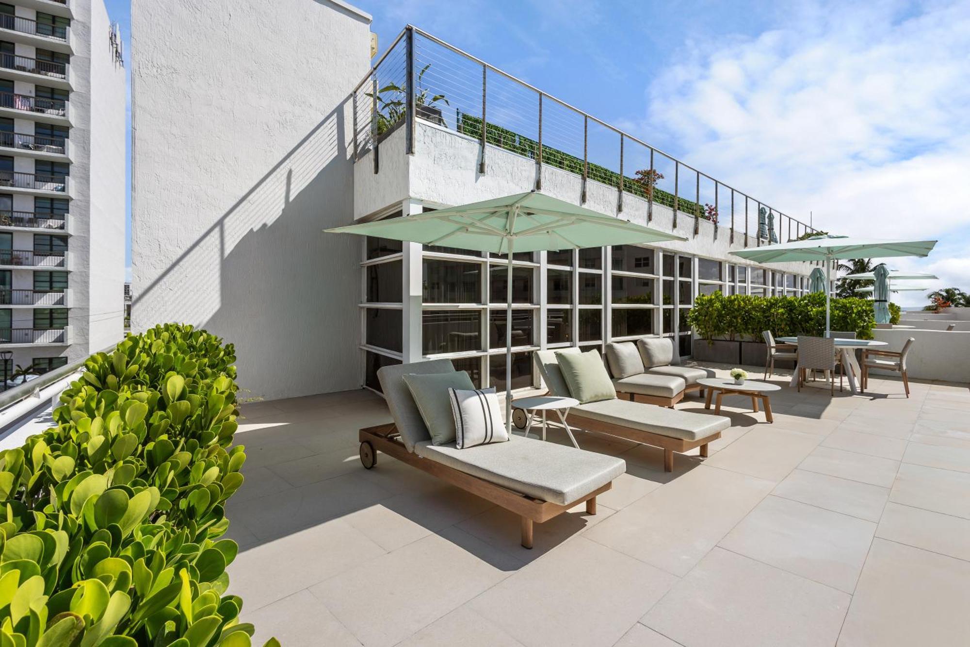 BENTLEY PENTHOUSE MIT ZWEI SCHLAFZIMMERN