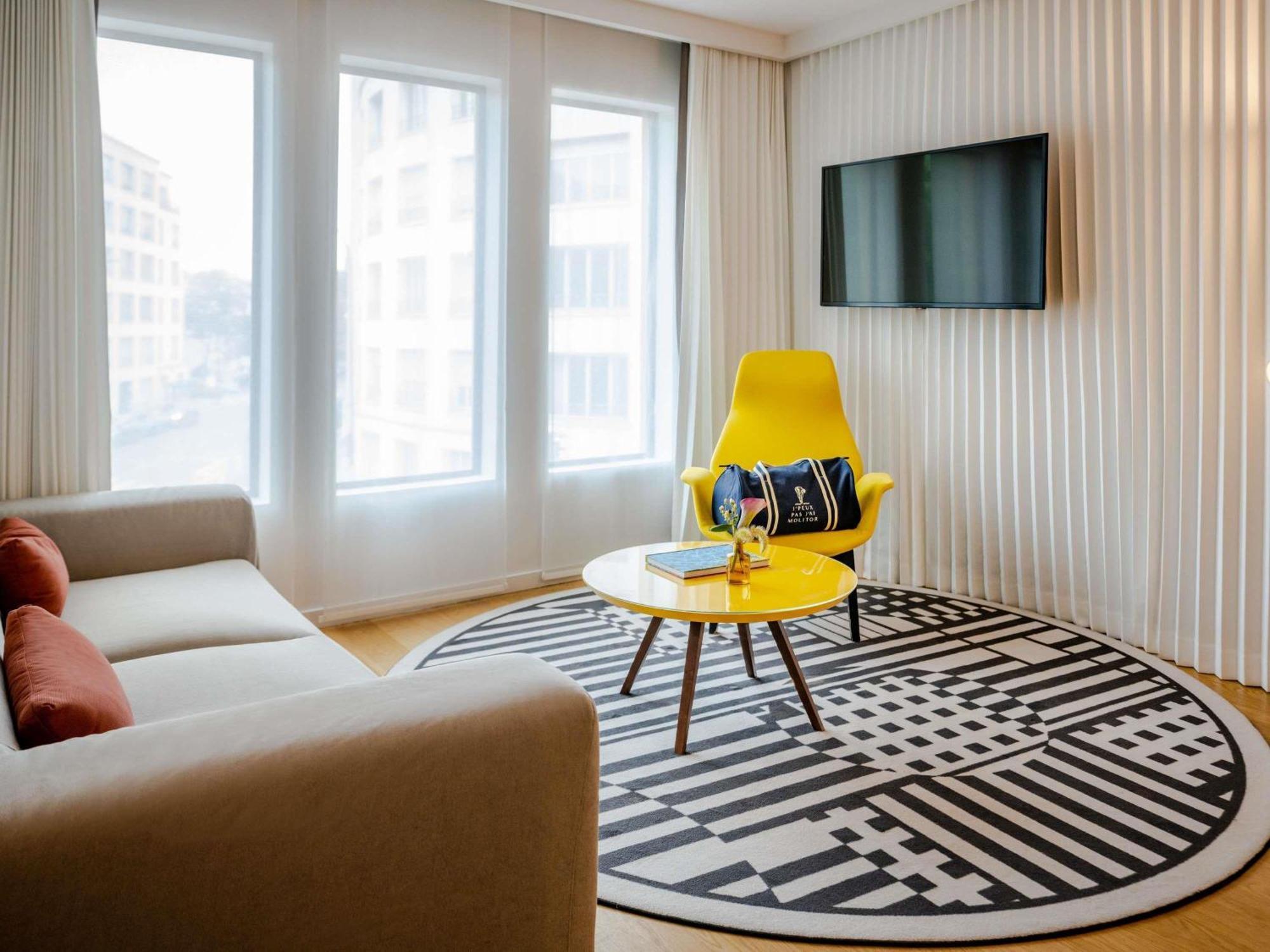 Große Suite mit Queensize-Bett, Aussicht und einem Wohnbereich