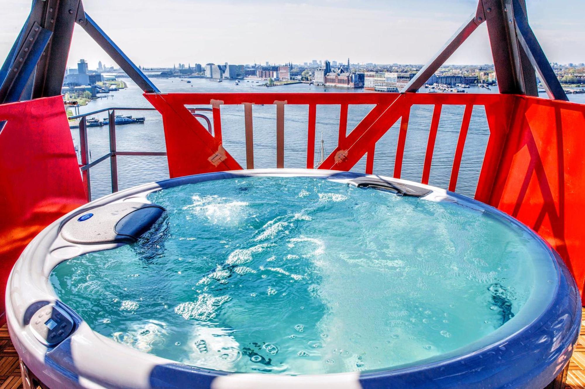 Suite mit Flussblick