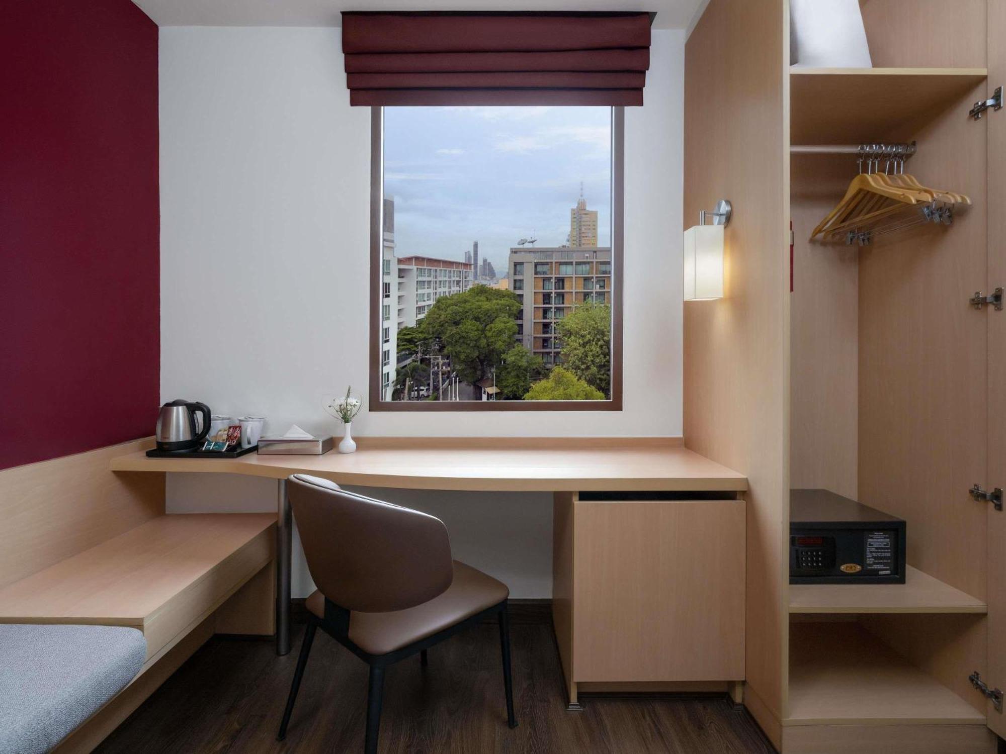 Zweibettzimmer mit Blick auf den Fluss