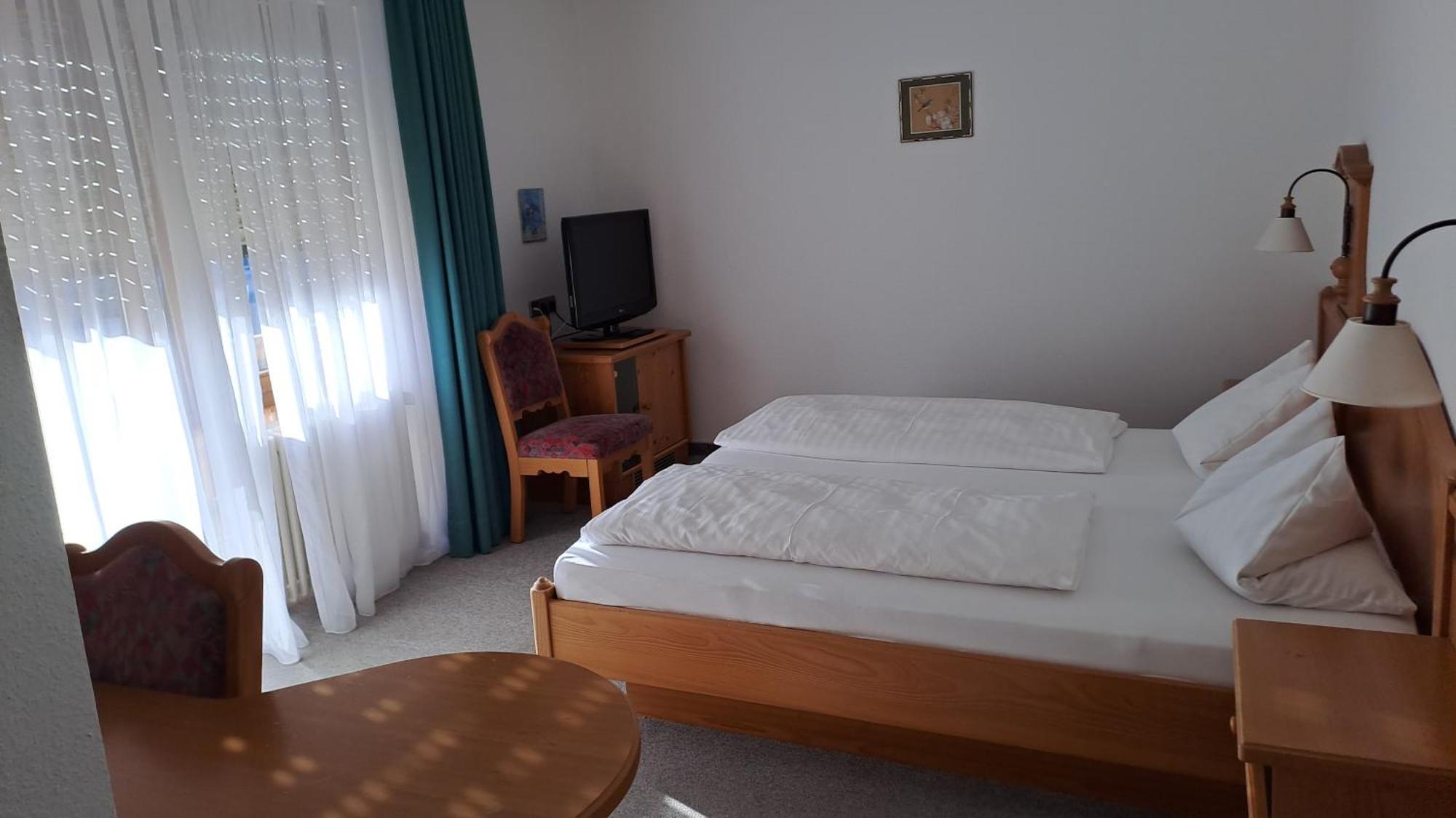 Doppelzimmer (1)