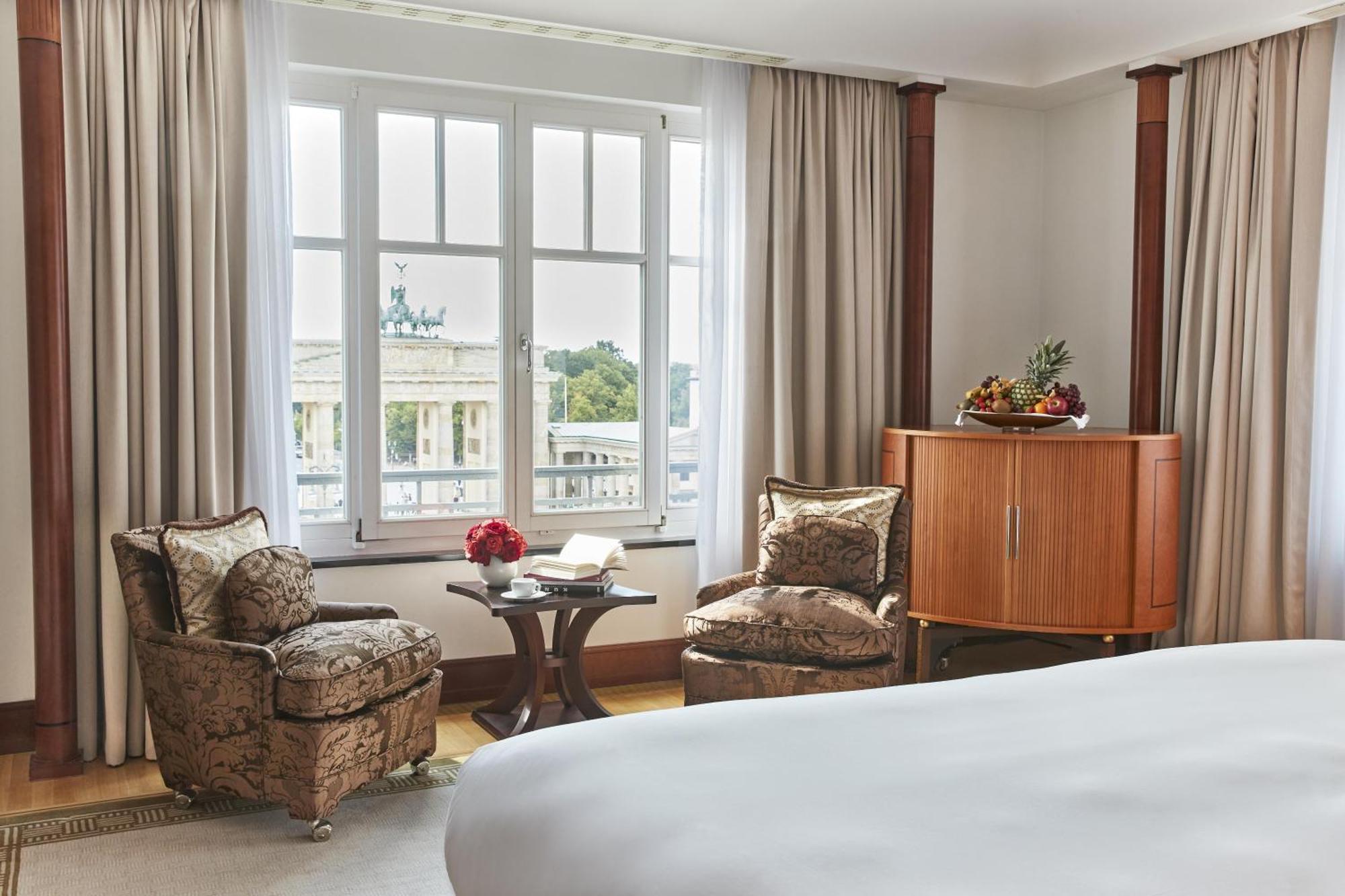 Brandenburger Tor Suite