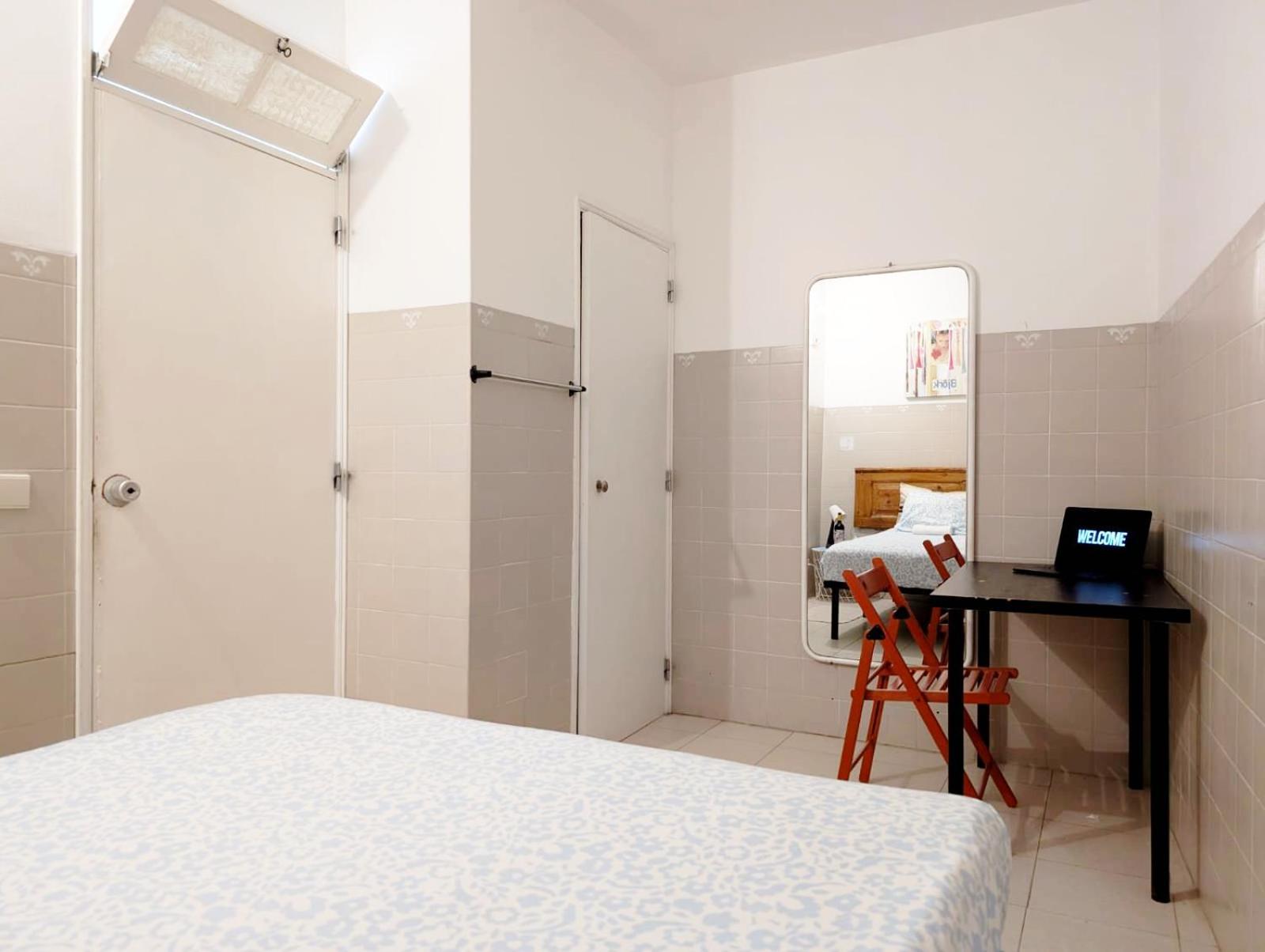 Standard Doppelzimmer mit Gemeinschaftsbad