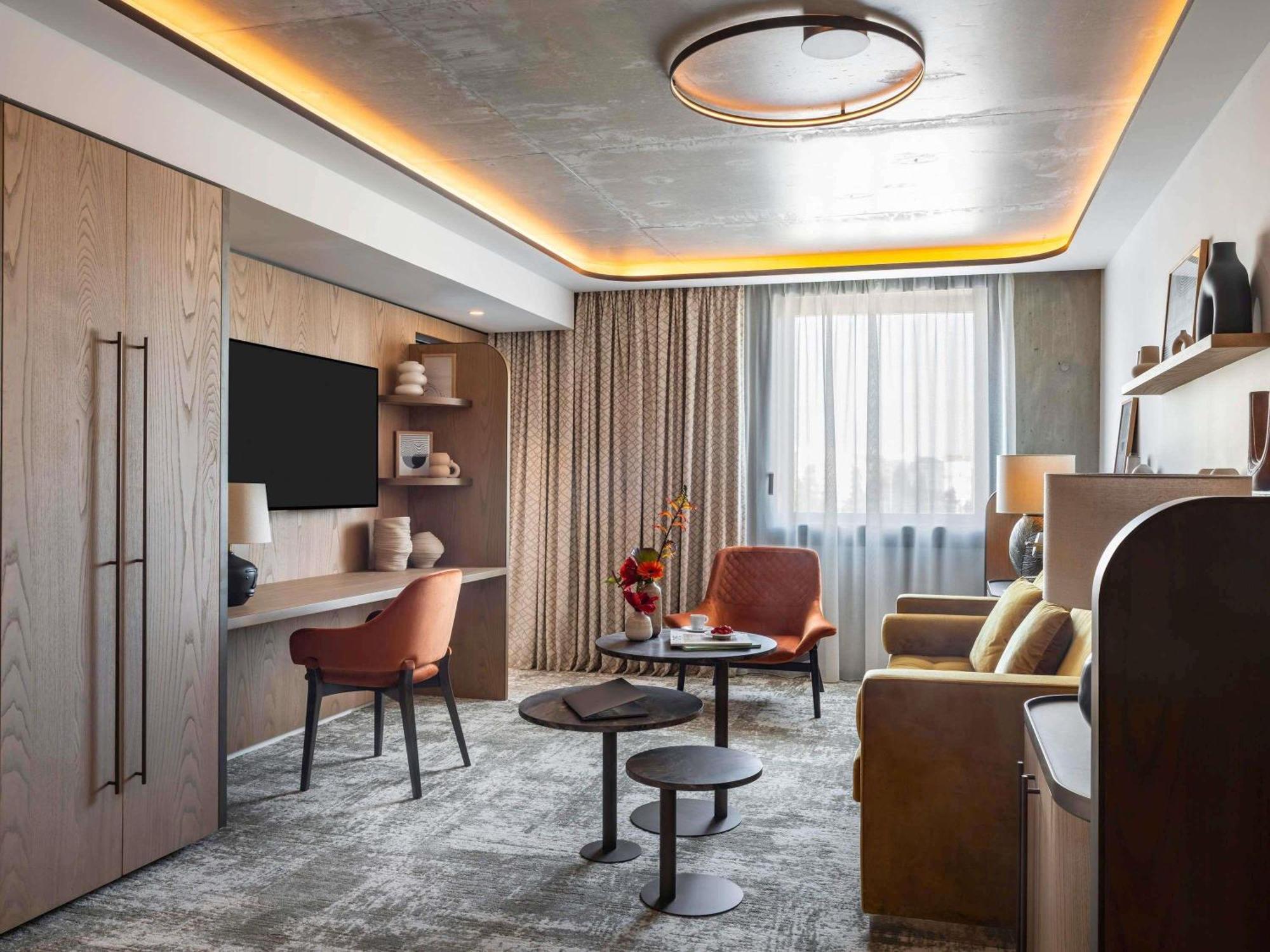 Suite mit 1 Kingsize-Bett und Schlafsofa