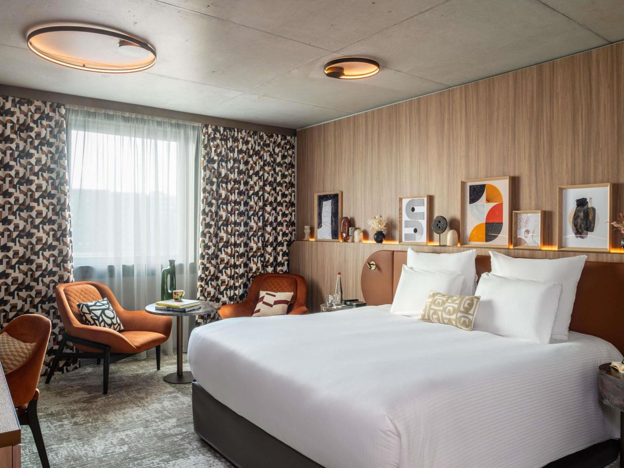 Superior Zimmer mit Kingsize-Bett