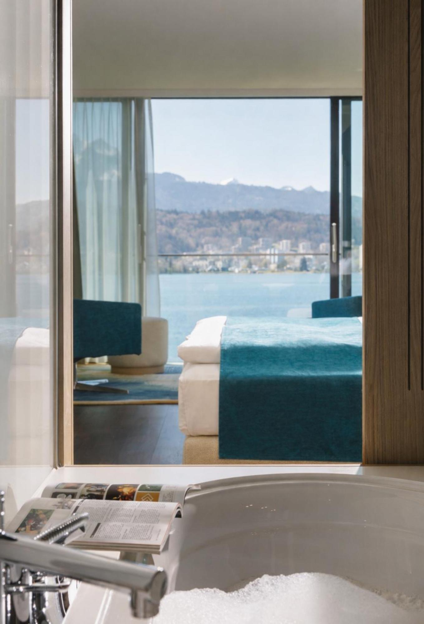 Deluxe Zimmer mit Seeblick