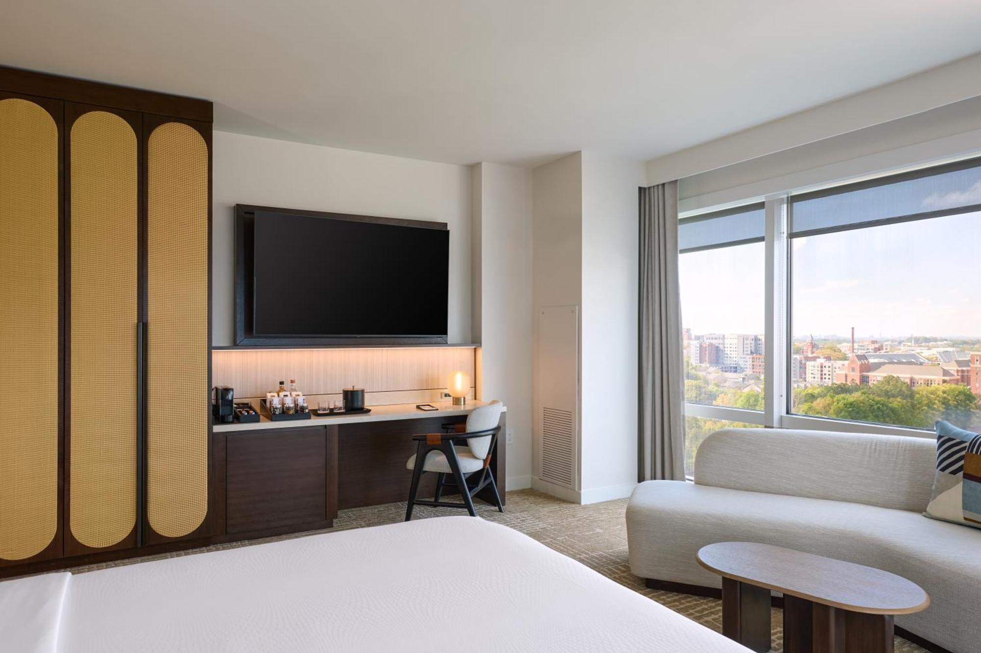 Deluxe Eckzimmer mit Kingsize-Bett