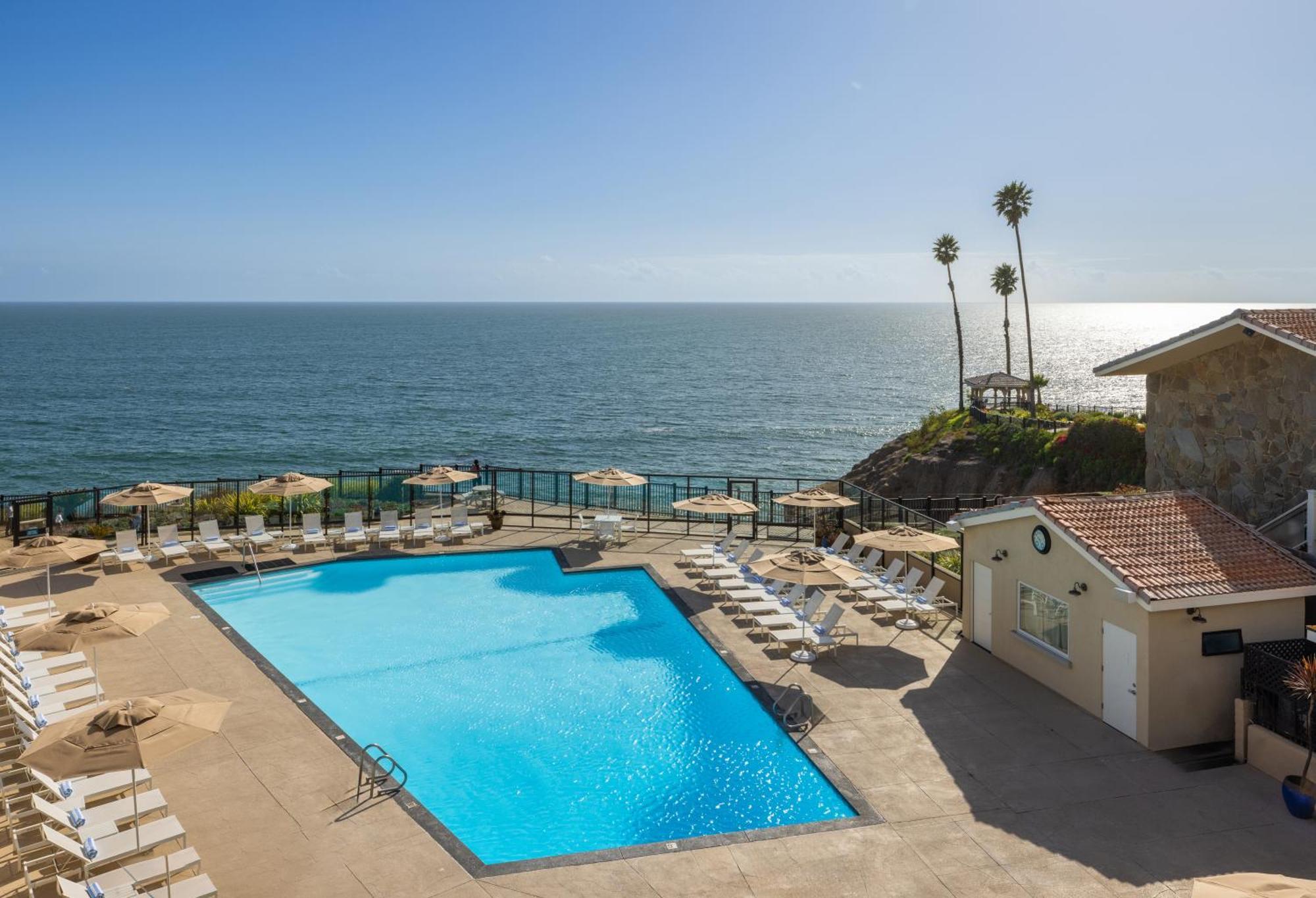 Ocean View Two Queen Beds