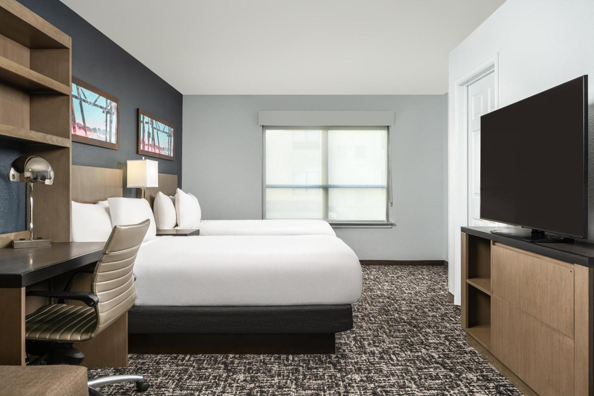 Executive Suite Two Double Beds