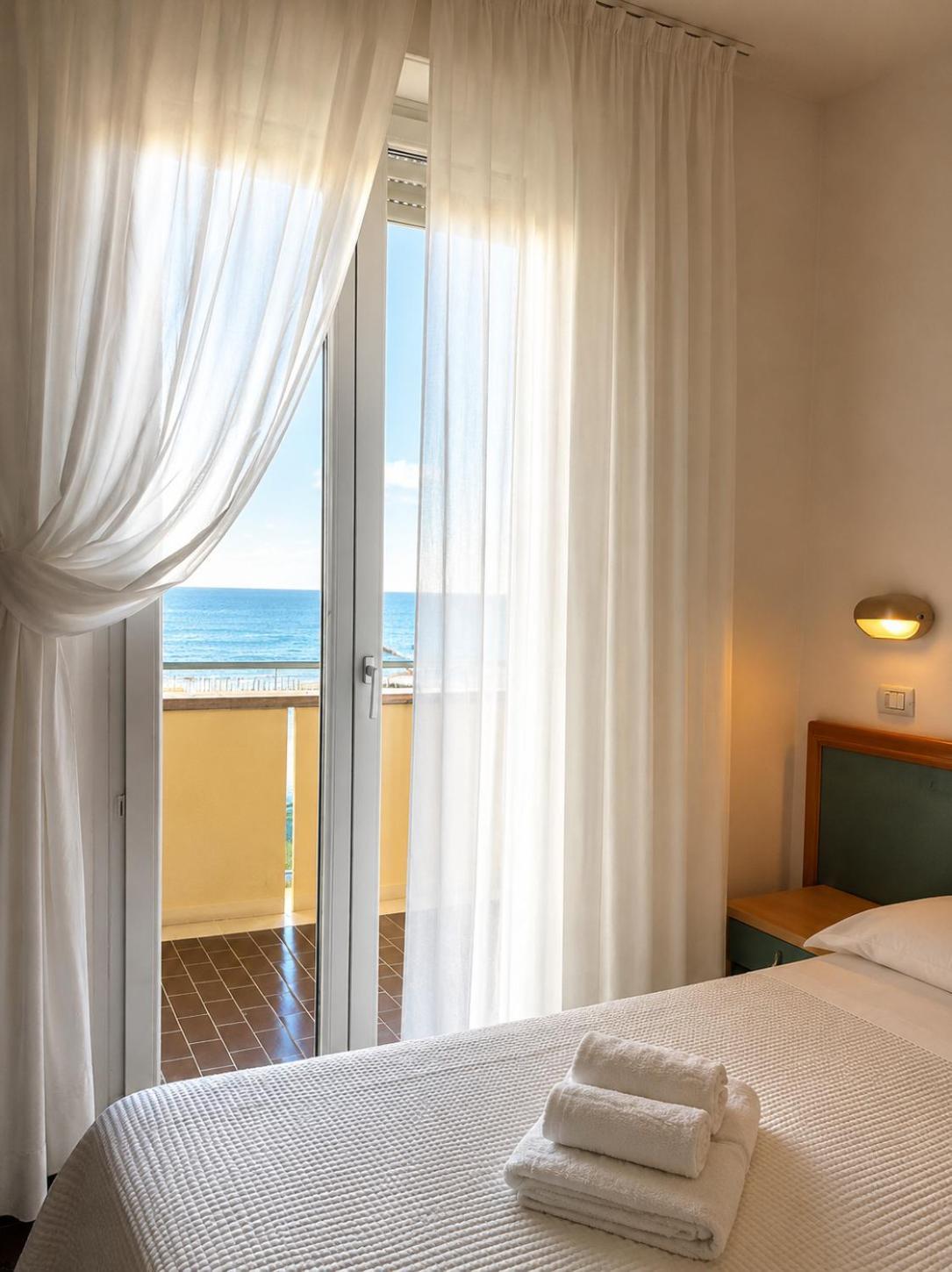 Doppelzimmer mit Meerblick