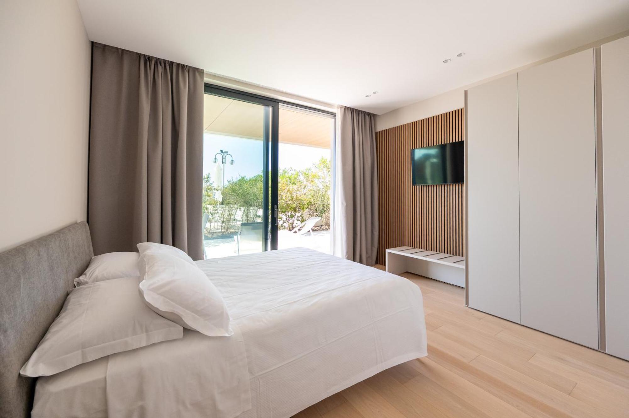 Apartment mit 3 Schlafzimmern und Patio – Erdgeschoss