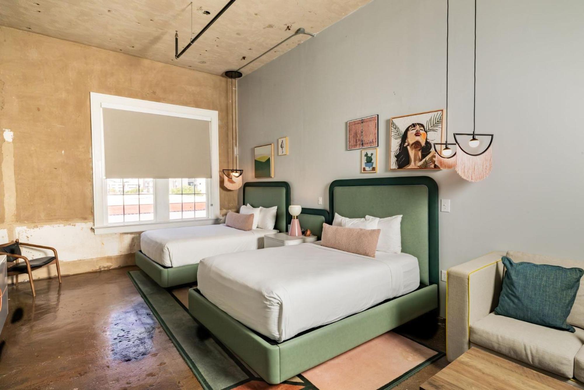 Queen Room Two Queen Beds