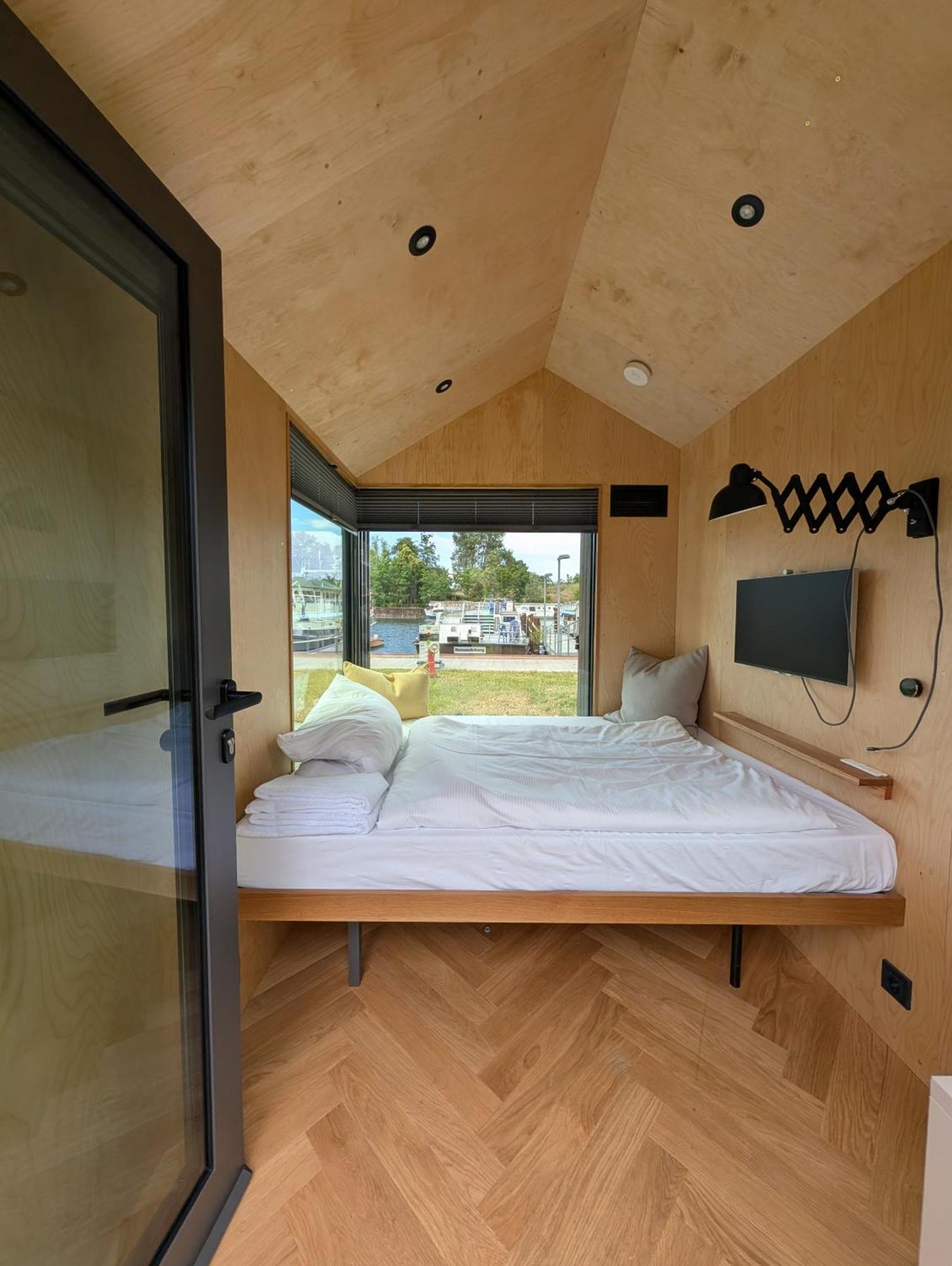 Doppelzimmer mit Seeblick