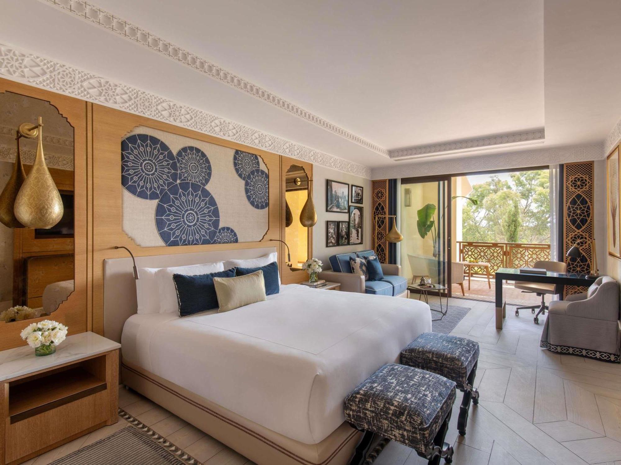 Two-Bedroom Apartment with One King Bed, Two Single Beds, Panoramic View and Terrace