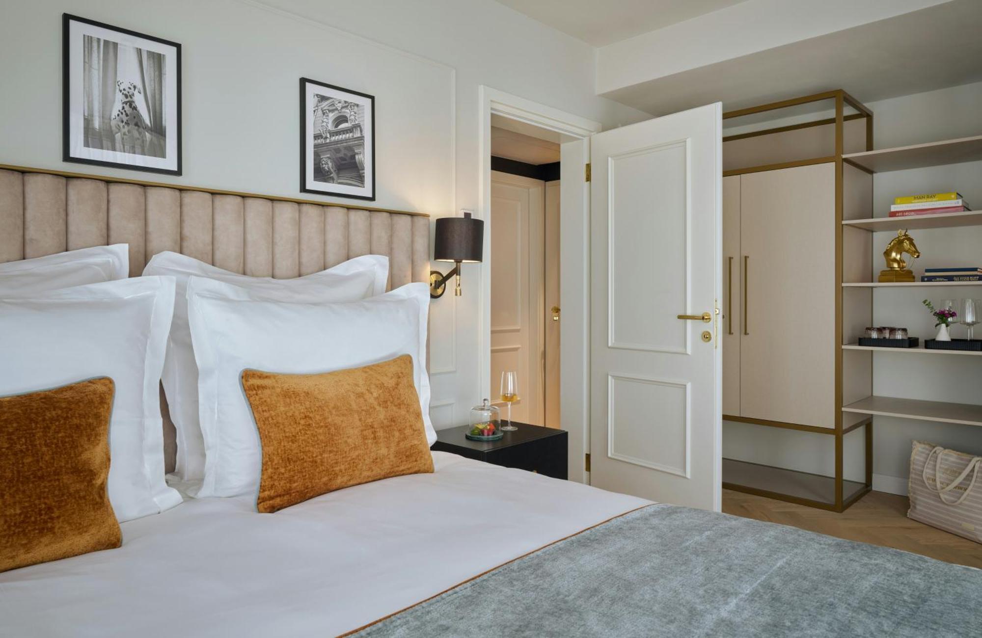 Signature Junior Suite Triple