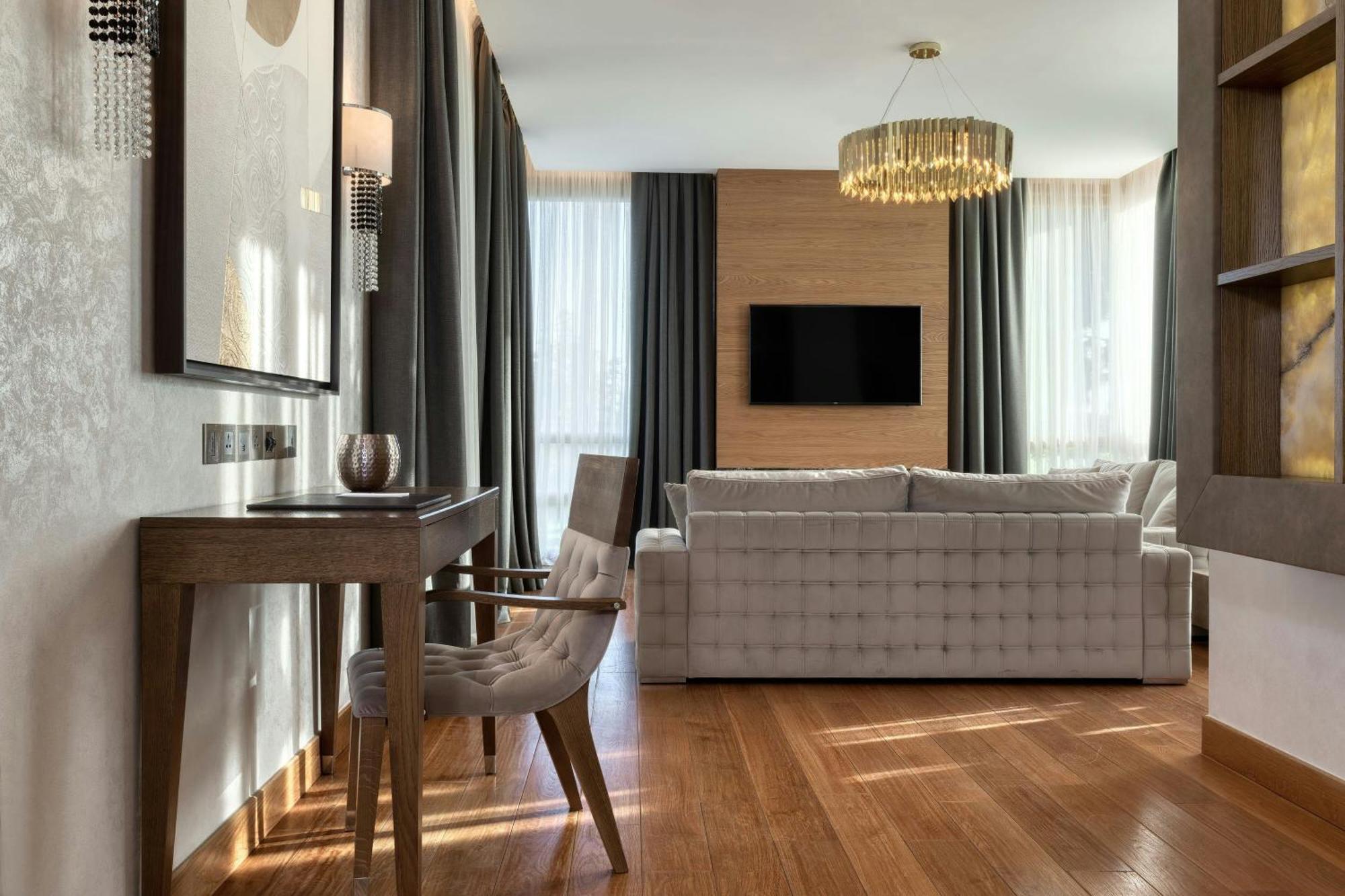 Parkvilla mit 1 Schlafzimmer, eigenem Pool, 1 Kingsize-Bett und Gartenblick