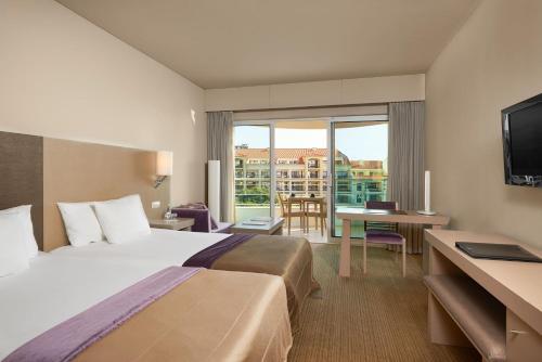 Zimmer Melia mit Blick auf das Landesinnere