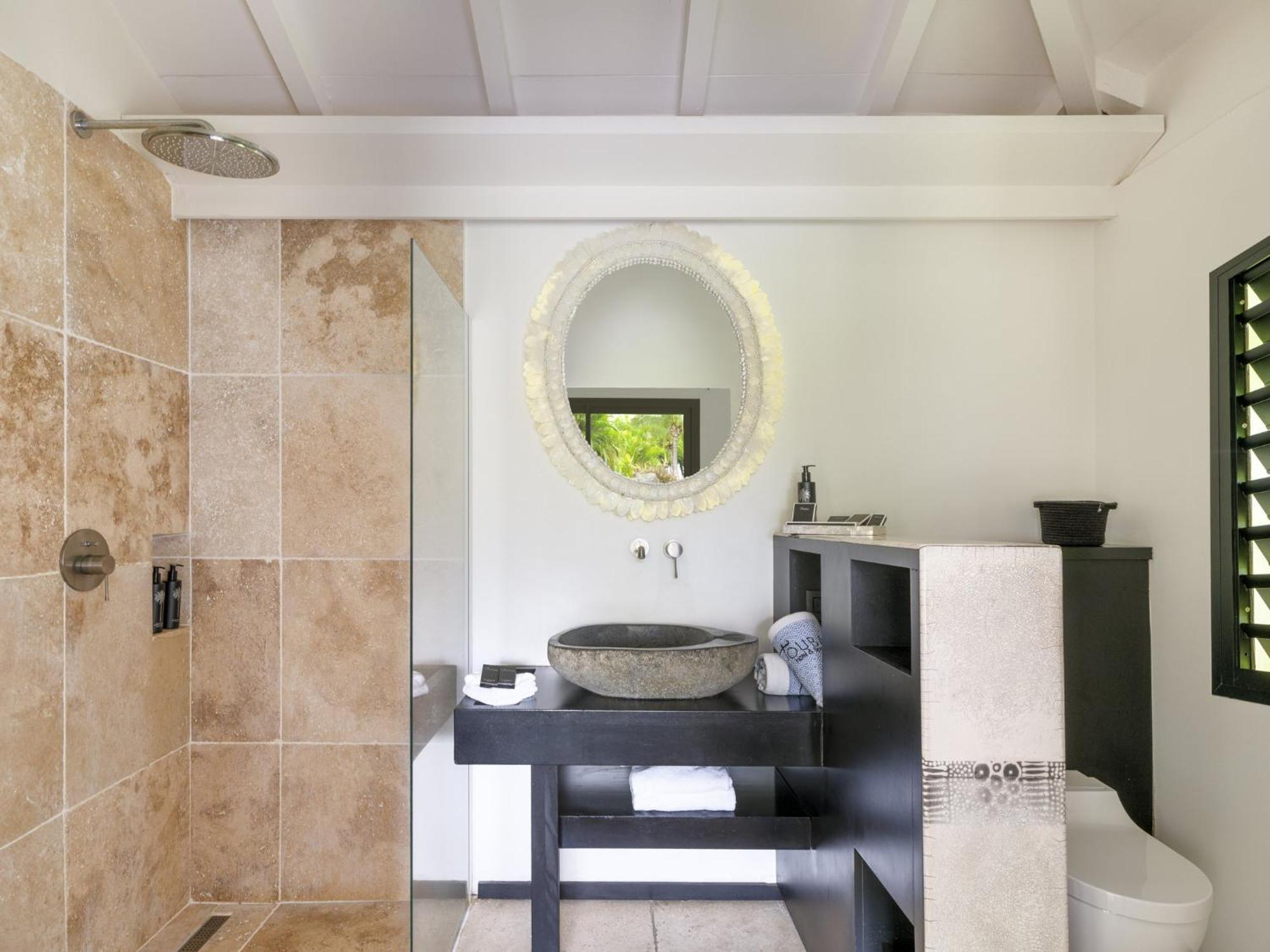 Junior Suite – teilweiser Meerblick, tropischer Garten