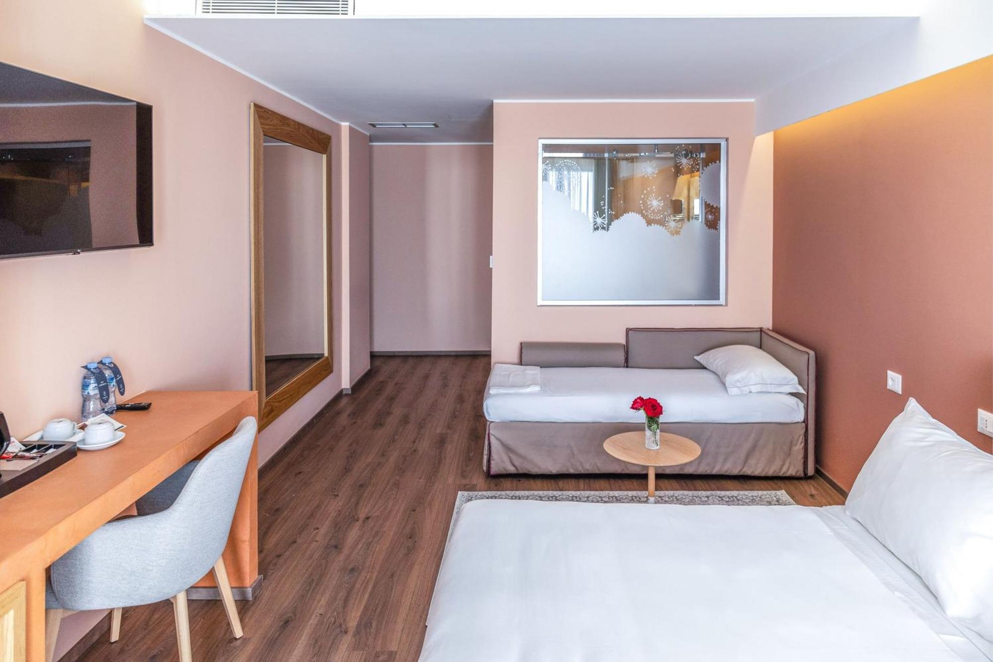 Junior Suite mit Poolblick