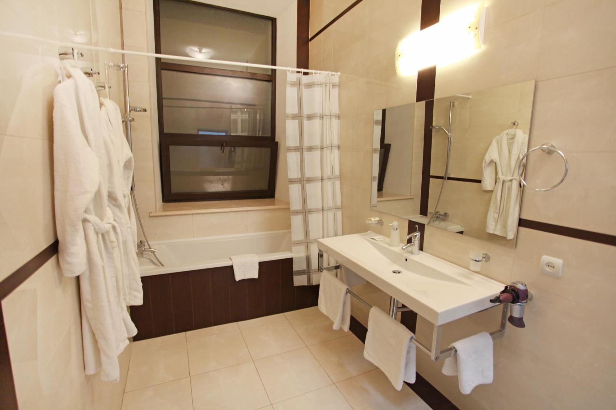 Superior Apartment