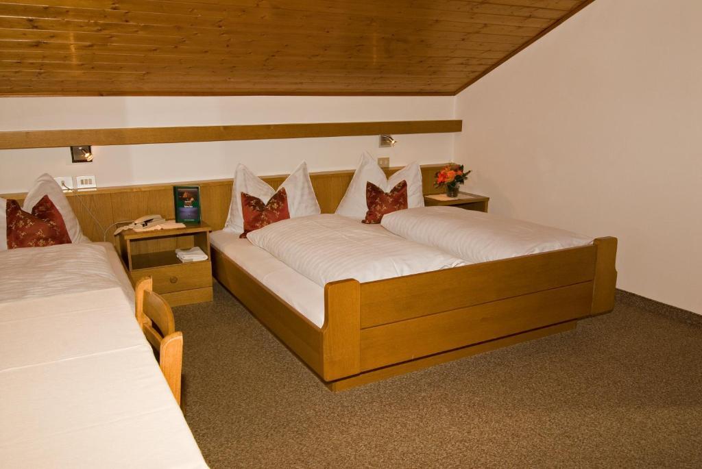 Doppelzimmer mit Balkon