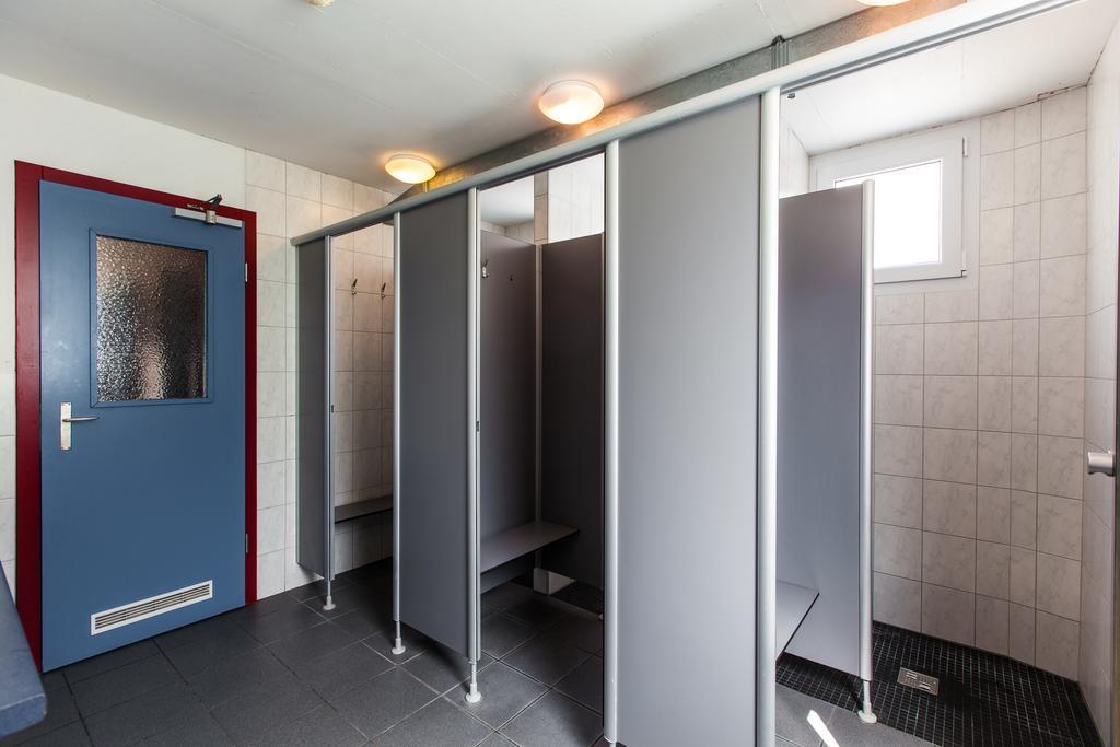 Bett im Frauenschlafsaal mit 6 Betten