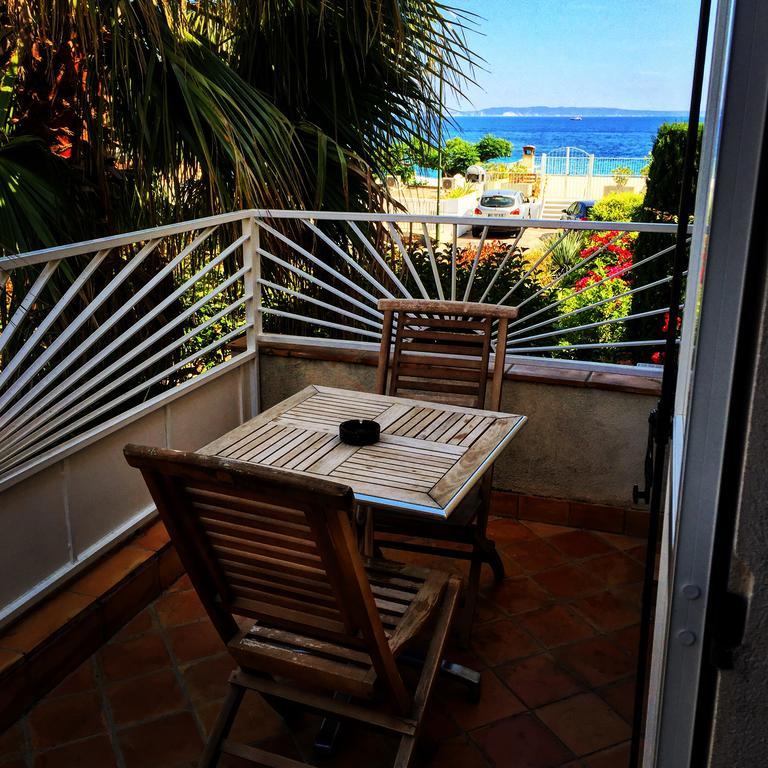 Familienzimmer mit seitlichem Meerblick