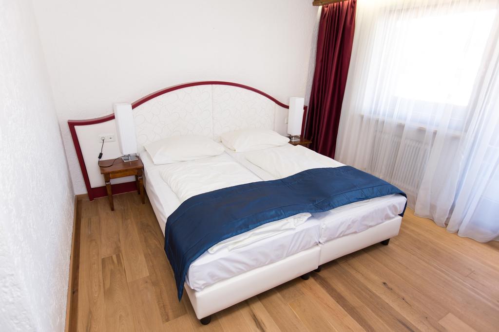 Standard Doppelzimmer "Rosshütte"