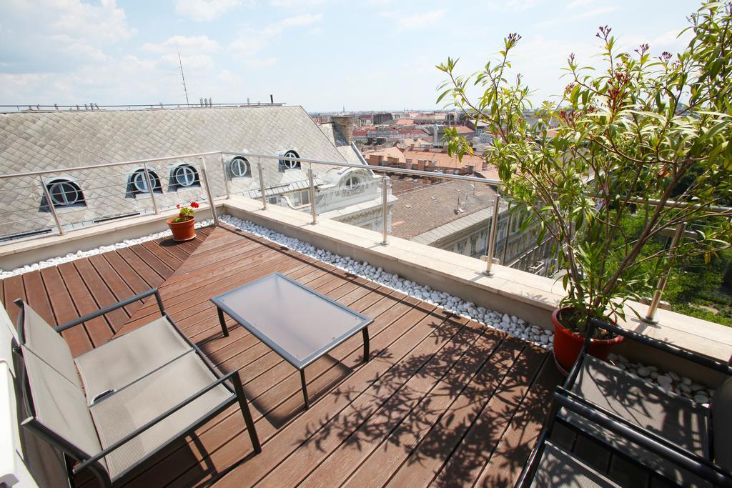 Panorama-Suite mit Terrasse