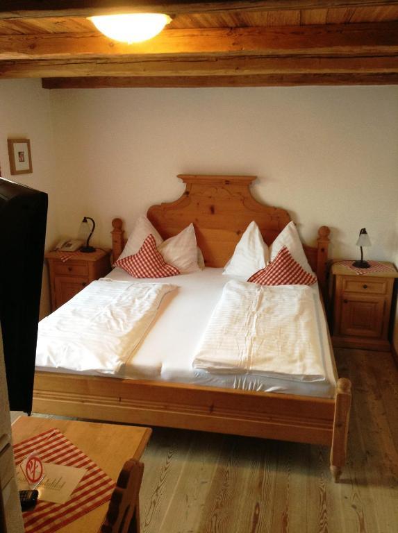Doppelzimmer mit Balkon