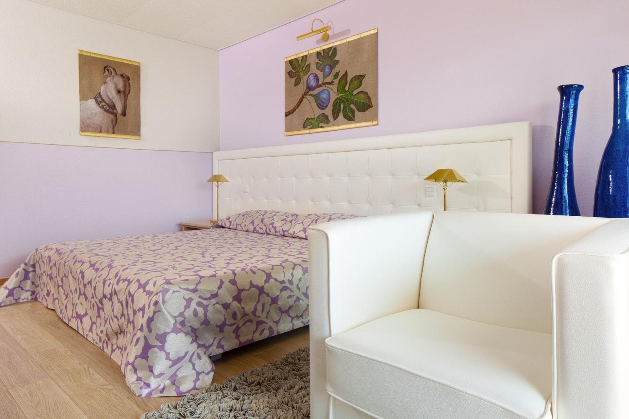 Superior Doppelzimmer mit Balkon und Seeblick