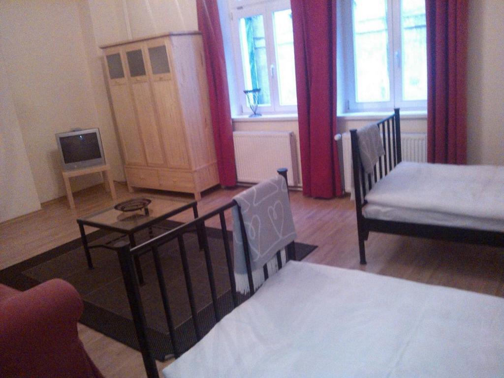 Standard Zweibettzimmer