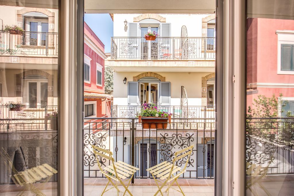 Dreibettzimmer mit Balkon