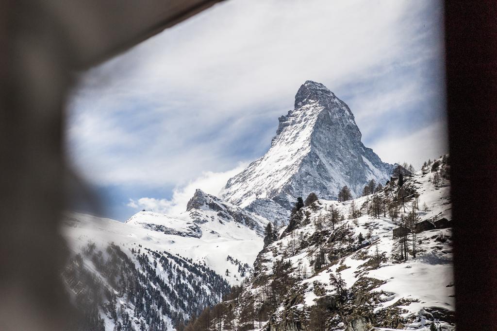 Doppelzimmer mit Blick auf das Matterhorn